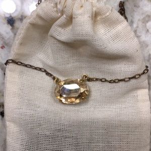 necklace 18” champagne colored stone. antique gold